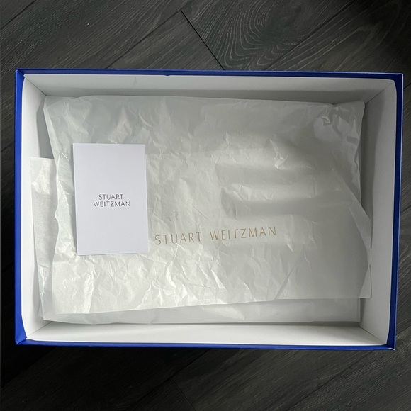 Authentic Stuart Weitzman dust box+bonus "shopping bag" - Picture 15 of 16